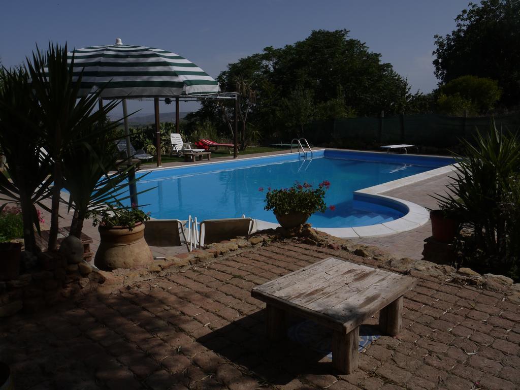 Casa Vacanze Laura Villa Caltanissetta Kamer foto
